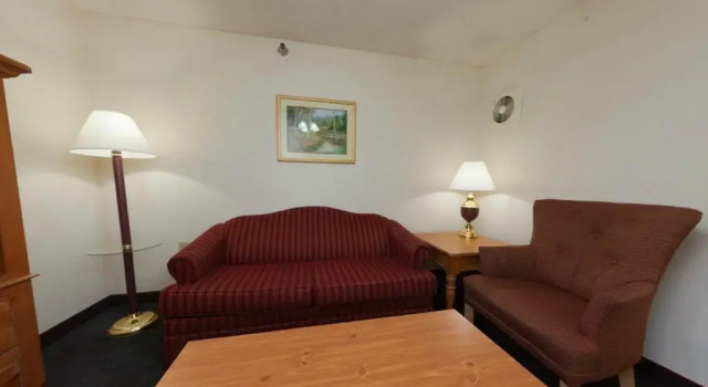 Двухместный люкс c 1 комнатой Country Inn & Suites by Radisson, Indianapolis South, IN
