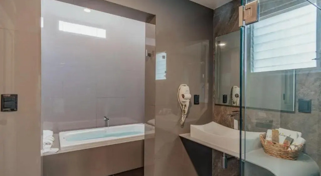 Люкс Deluxe Chanpaal Hotel Boutique - Only Adults