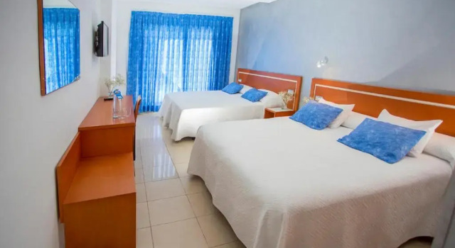 Четырёхместный номер Standard Hotel Don Pablo