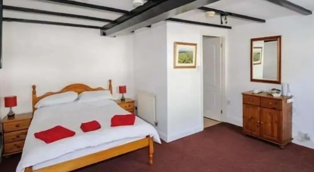 George Inn, Buchen Sie Hotel Chilcompton Somerset