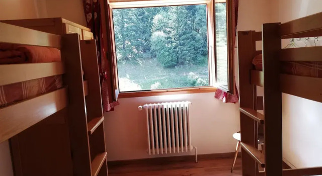Кровать в общем номере Gite - Auberge Le Chamois