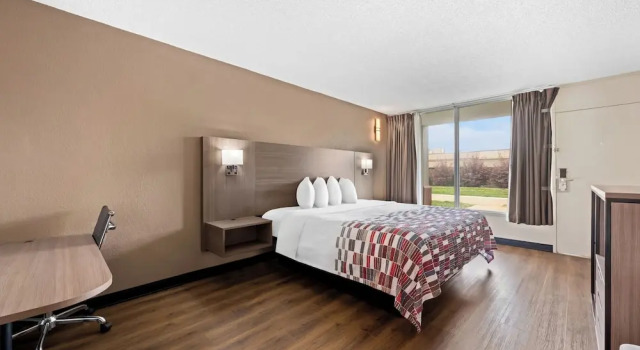 Двухместный номер Deluxe Red Roof Inn Charlotte - Airport