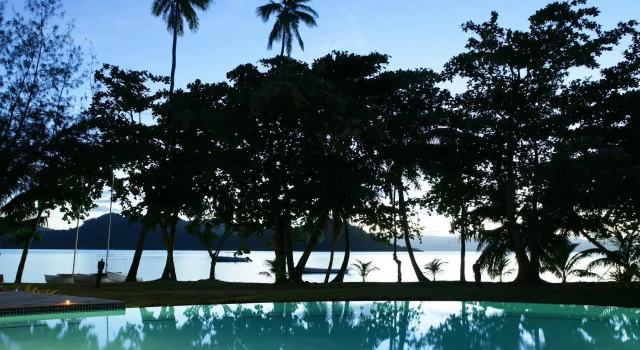 Matangi Island Resort - Adults Only, Rezerwuj Ośrodek wypoczynkowy Hotele w Taveuni z basenem, Basen