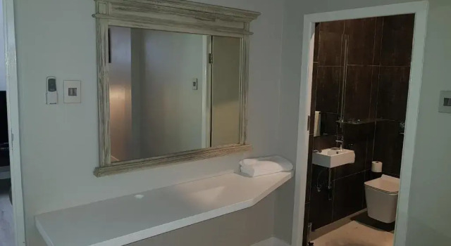 Трёхместный номер Standard Umhlanga Lodge