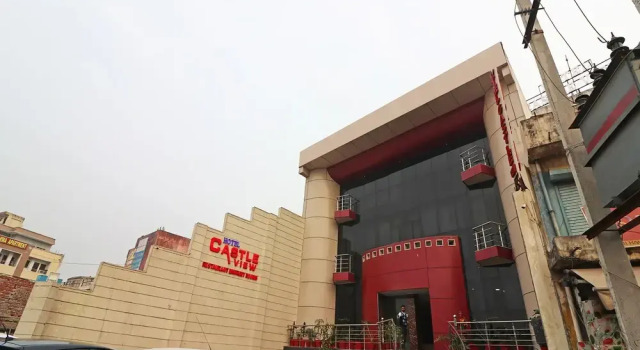 Capital O 24994 Castle View, Rezervovat Hotel Roorkee Uttarakhand
