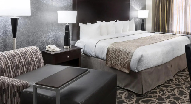 Номер Standard Best Western Ramkota Hotel