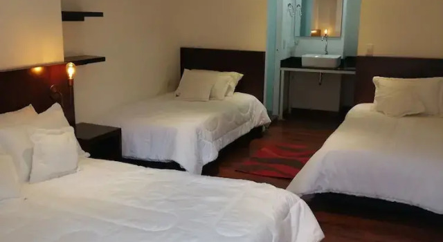 Четырёхместный номер Standard Hotel Boutique San Moritz