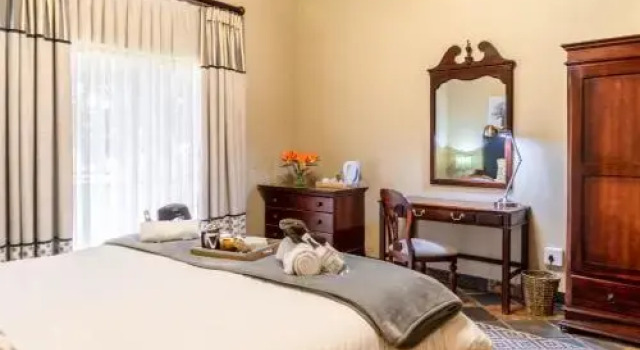 Re a Lora Lodge, Prenota Hotel Warmbaths Warmbad