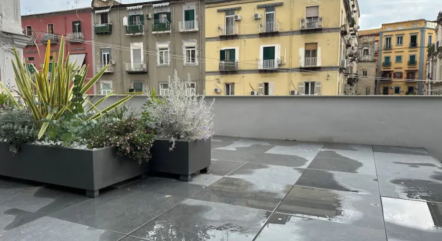 Terrazza Carbonara B&B, Забронировать Отель «постель и завтрак» Отели Неаполя с завтраком, рядом с Кафедральный собор Неаполя, Завтраки