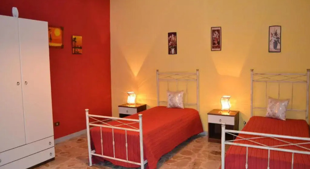 Case Porta San Salvatore, Book Apartment Hotels in Sicily with Parking, Parking