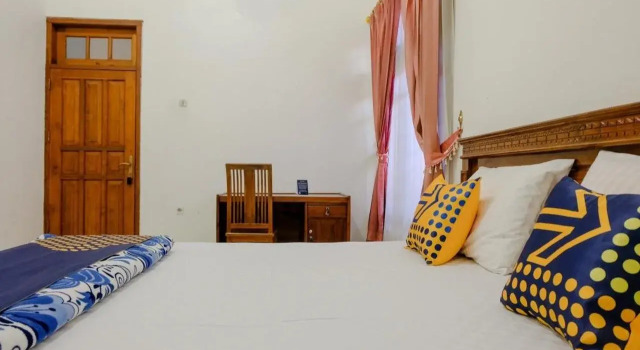 SPOT ON 2668 Pakis Residence, Prenota Hotel Hotel a Banyuwangi con parcheggio, Parcheggio