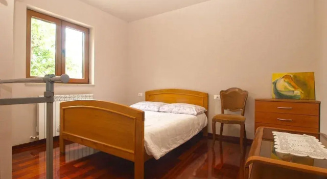 Apartment 1695