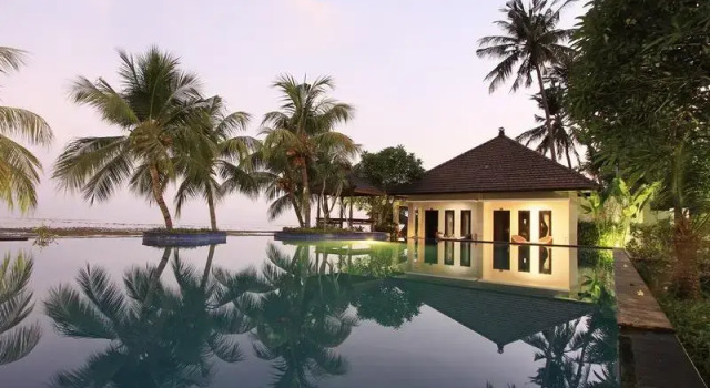Номер Superior Padmasari Resort Lovina