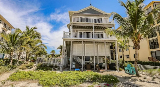 30-40 Gulf Beach Road Southern Dream Whole House