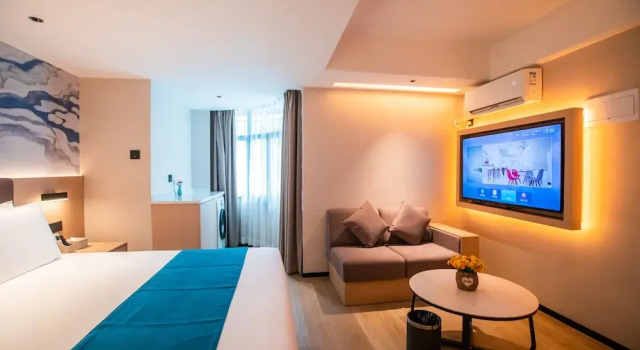 Номер Deluxe NAIVE L Executive Apartments Coast City