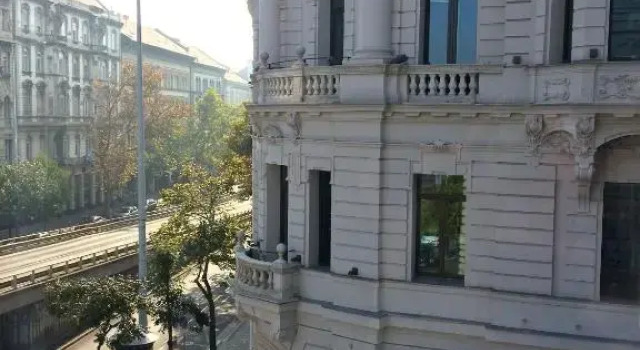 Hello Downtown Apartment - Eiffel, Забронировать Апартаменты/квартира 05. Внутренний город - Город Леопольда 