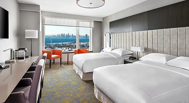 Номер Standard Hotel X Toronto, a Destination by Hyatt Hotel