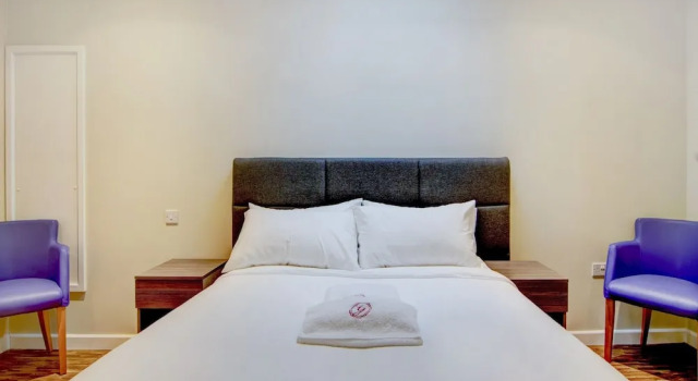 Standard Doppel Zimmer OYO The Gissons Hotel