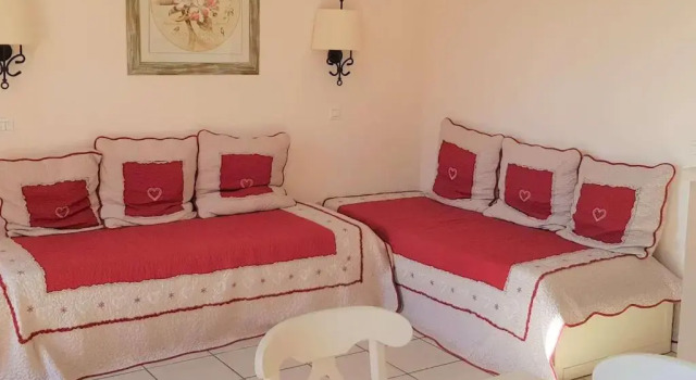 Maison Grospierres, 4 pièces, 8 personnes - FR-1-382-128