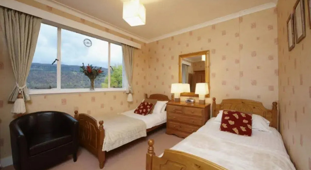 Glenurquhart House, Rezervați Hotel Hoteluri în Glenurquhart cu parcare, Parcare