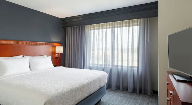 Двухместный номер Standard Courtyard by Marriott Madison West / Middleton