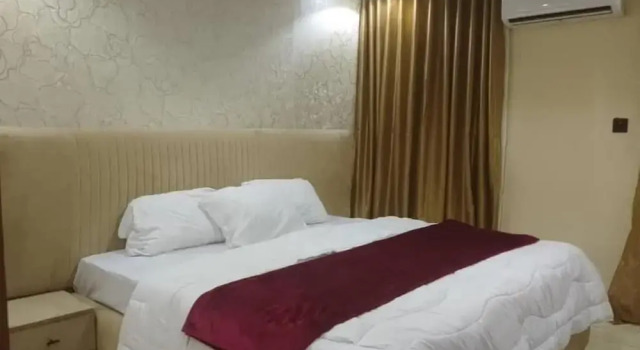 Aquarian 2 Bedrooms Apartment, Prenota Appartamento Isolo Nigeria