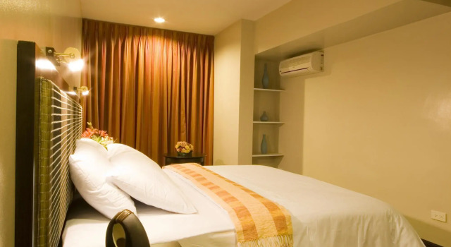Люкс Baguio Burnham Suites Hotel