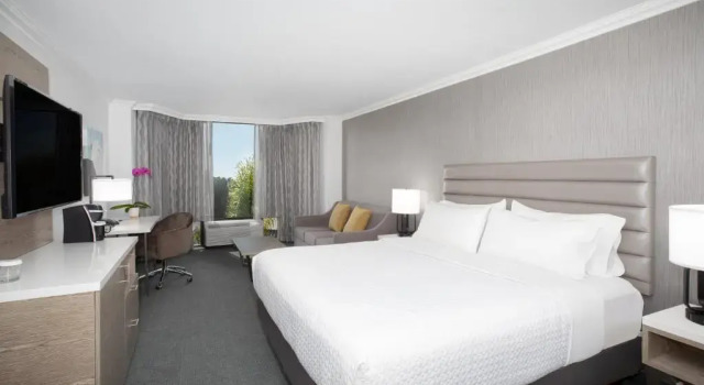 Двухместный номер Executive Crowne Plaza Costa Mesa Orange County by IHG