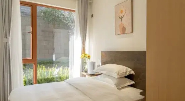 Люкс с 3 комнатами с видом на сад Yishan Guanlan Homestay(Gucheng Branch)