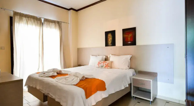 Люкс Avra Hotel