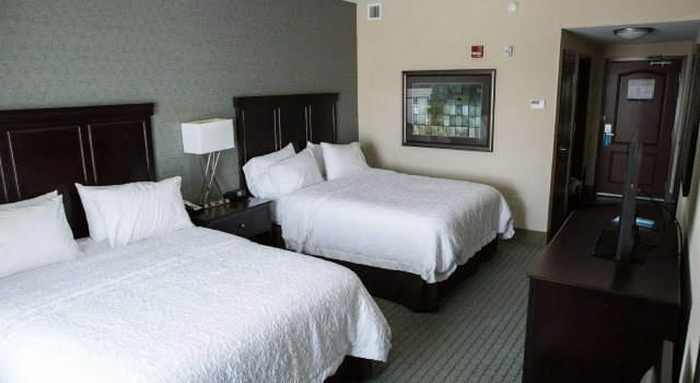 Четырёхместный номер Standard Hampton Inn & Suites Bismarck Northwest