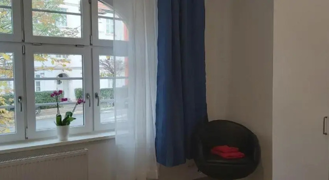 4 Schlafzimmer und 2 Bäder - chick - nahe Stadtpark, Забронировать Отель Отели Эрфурта с парковкой, рядом с Августинский монастырь, Парковка