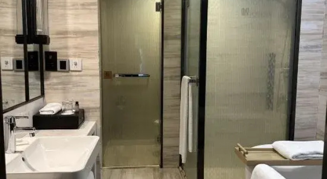 Люкс Business Dou Ban