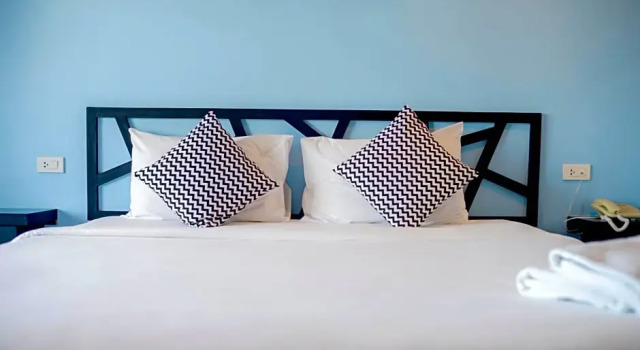 Номер Standard с балконом и с видом на город Sleep Whale Hotel