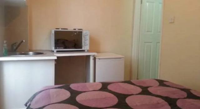 Riz Guest House