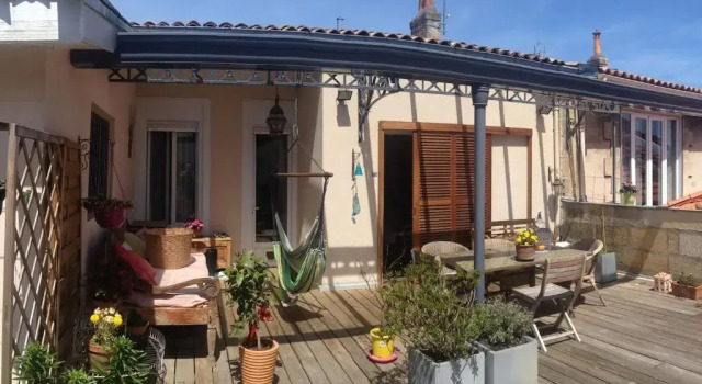 Номер Standard Chambre cosy et calme indépendante avec Salle de bains -Petit déjeuner-Terrasse- Proche du centre