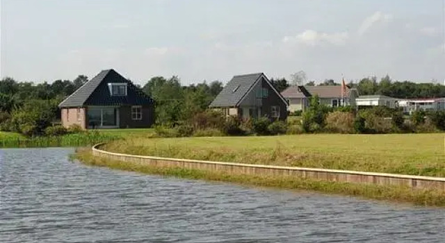 Type E Comfort 8 persoons bungalow, Varaa Hotelli Schoonloo Drenthe