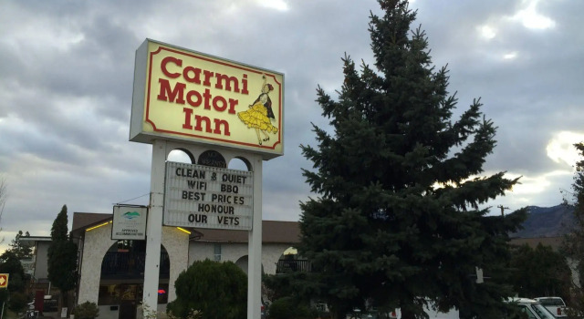 Carmi Motor Inn, Buchen Sie Hotel Penticton 