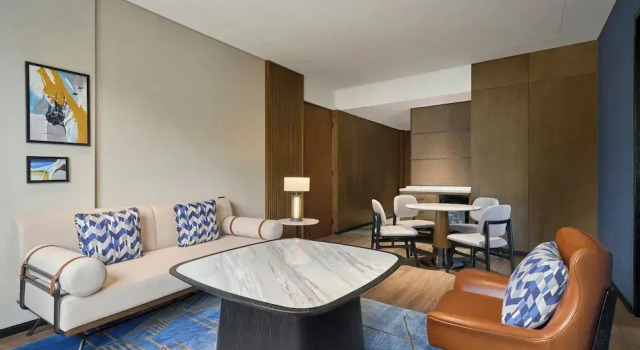 Four Points By Sheraton Ha Giang, Foglalás Szálloda Ha Giang Vietnam