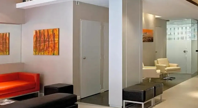 Двухместный номер Deluxe с балконом Guido by Ayres Apartments