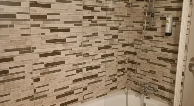 Номер Comfort Logis Hôtel Le Tisseur des Saveurs