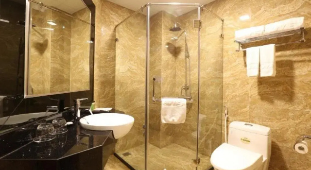 Двухместный номер Superior Au Viet Hotel