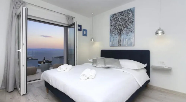 Villa Navis
