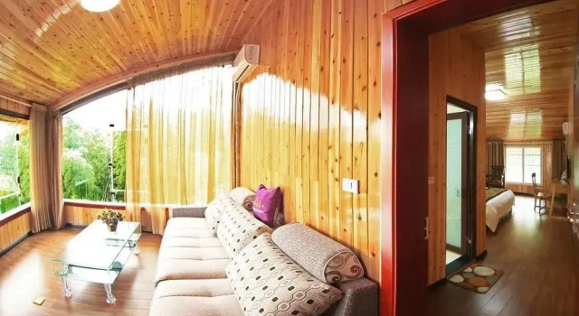 Yibin Shunan Zhuhaijuxiang Resort, Varaa Lomakeskus Hotellit Sichuan pysäköinnillä, Pysäköinti