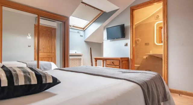 Двухместный номер Economy Hotel Santa Cruz