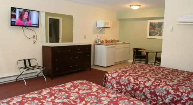 Studio Motel of Lake George, Забронировать Мотель Лейк-Джордж Adirondack Mountains, рядом с Музей «Форт Уильям-Генри»