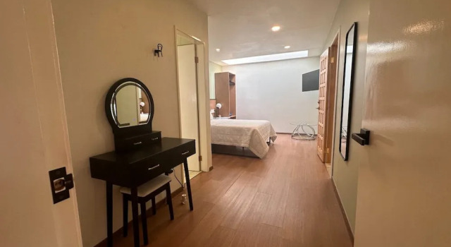 INTJ Hotel, Buchen Sie Hotel Hotels in Centro mit Frühstück, Frühstück
