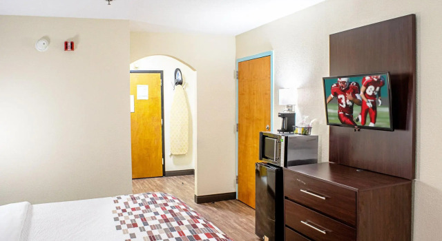 Номер Deluxe Red Roof Inn & Suites Middletown - Franklin