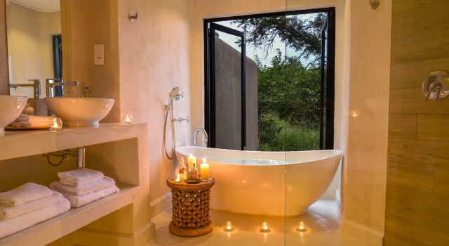 Номер Luxury Lion Sands River Lodge