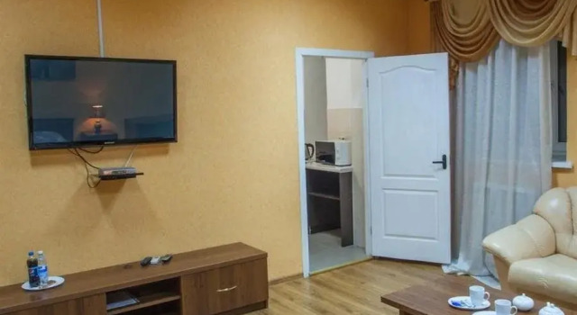 Kruiz, Book Hotel Brovary Kyiv Region